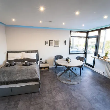 Apartment Parkjuwel, Direkt Am Buergerpark, Schwachhausen - *