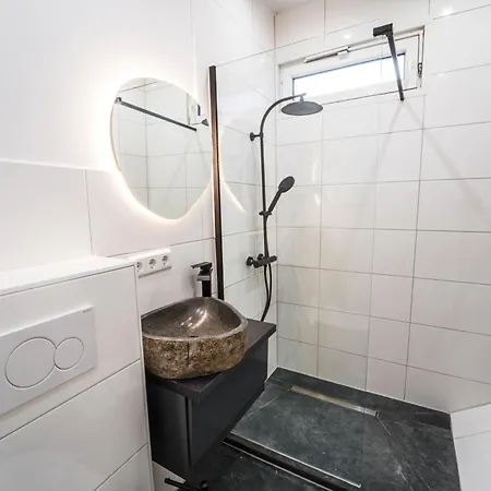 Parkjuwel, Direkt Am Buergerpark, Schwachhausen - Apartment